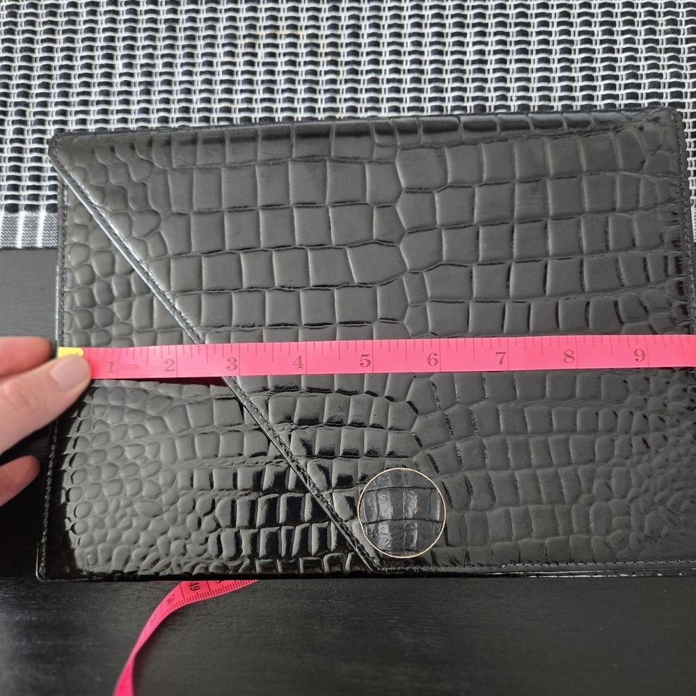 Yves Saint Laurent Vintage Black Patent Clutch - Picture 16 of 17